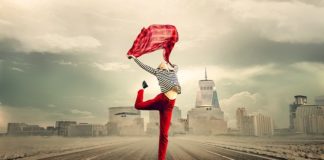 Przedłużanie włosów.