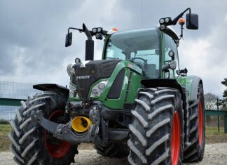 Ile kosztuje Fendt ideał?