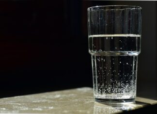 Czy wapno zabija pleśń?