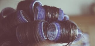 Jak osuszyć mokra ścianę w pokoju?